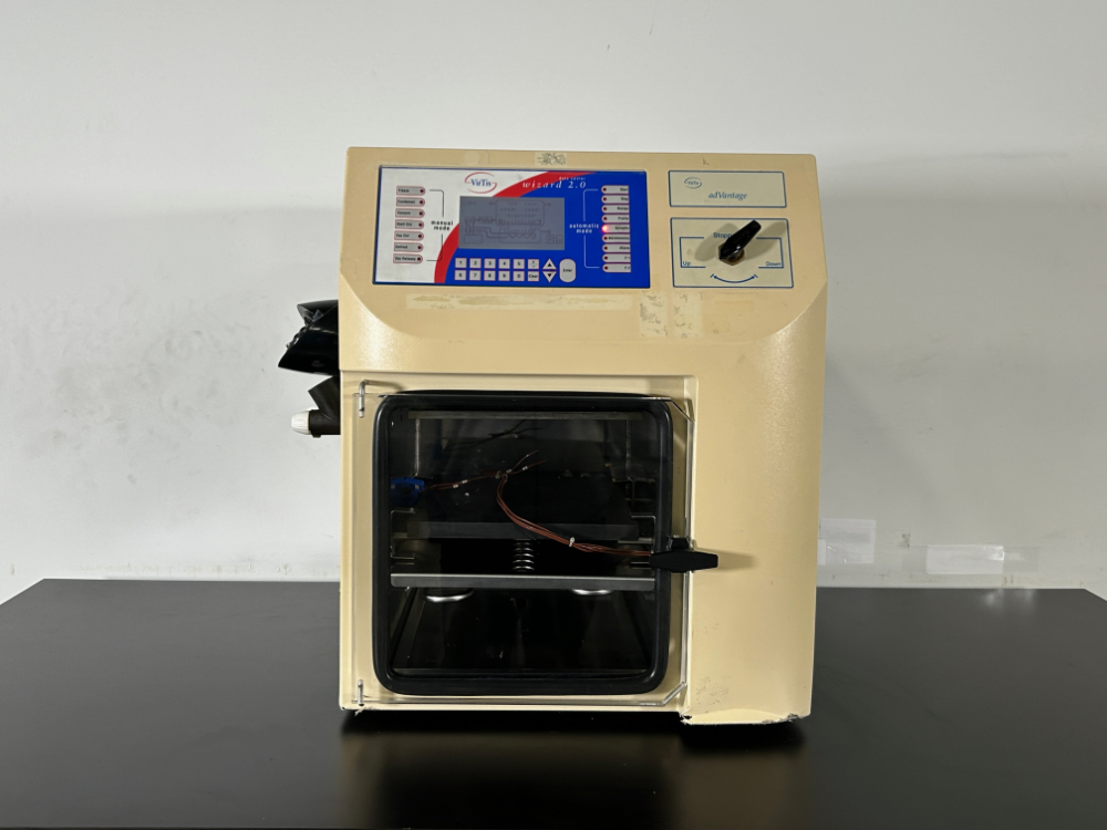 Image of VirTis Advantage Plus Wizard 2.0 Benchtop Freezer Dryer